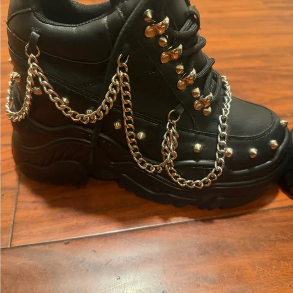 Antony wang Chunky Black Platform Sneakers with Silver Chain & Stud Details - Picture 8 of 15